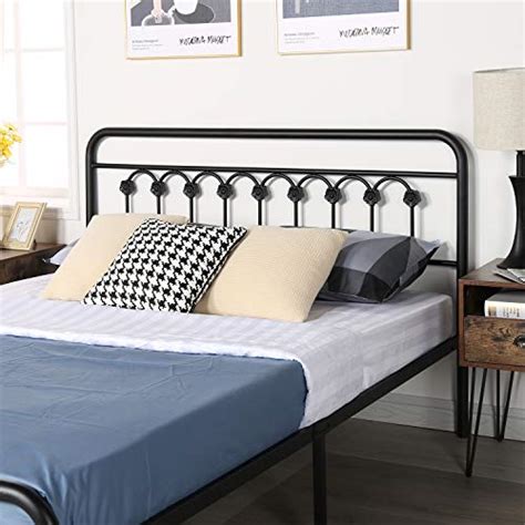 Vecelo Vintage Full Size Bed Frame Platform With Headboard And