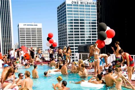 Roof Top Pool Party At The Standard Hotel In Los Angeles Bachelorette