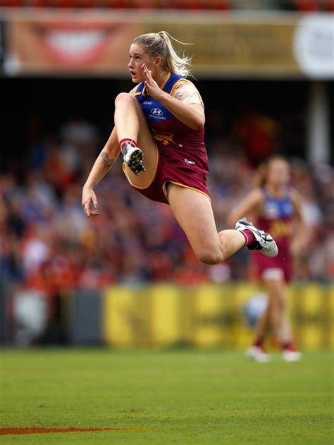AFLW Grand Final Enjoy These Other Photos Of Tayla Har Daily