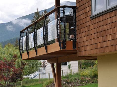 The code includes regulations regarding the height, spacing, load, etc. Keuka Style Cable Railing - Nelson, BC - Keuka Studios