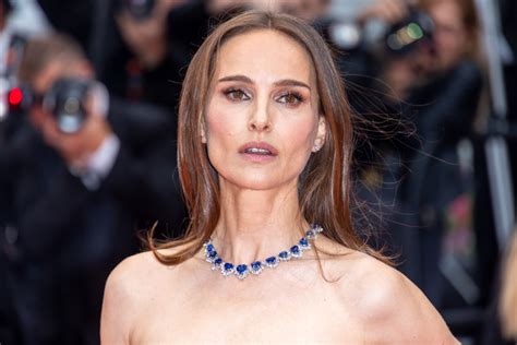 Natalie Portman Praised For Her Iconic Look At Cannes Film Festival Parade