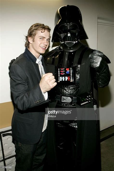 Kathleen kennedy announced the news as part of disney investor day, revealing that christensen will be reprising his role as the infamous dark lord of the sith. Hayden Christensen and Darth Vader | Star wars fandom ...