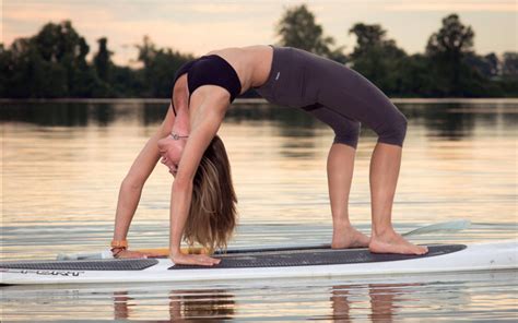 Stand Up Paddleboard Yoga In St Louis Terrain Magazine