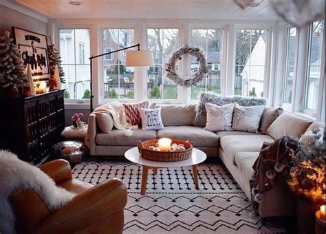 Pin By Margaret53 On Home Cozy Christmas Living Room Christmas