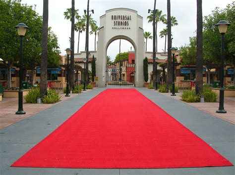 Filerolled Out Red Carpet At Universal Studios Hollywood
