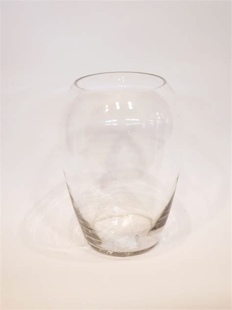 แจกันแก้วรูปไข่ Oval Glass Vase Phalaen House Aritificial Flower นำธรรมชาติมาสู่บ้านคุณ
