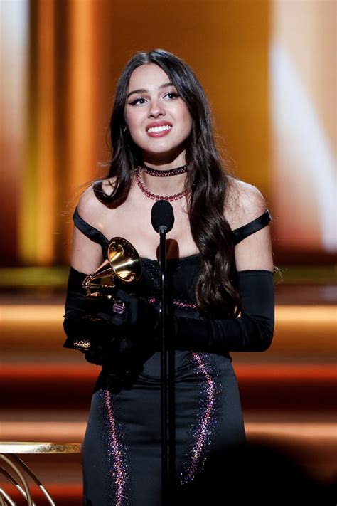 Grammys 2022 Olivia Rodrigo In Vivienne Westwood Tom Lorenzo