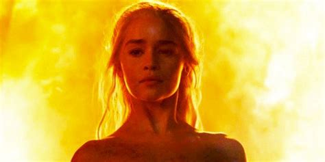 Emilia Clarke Watched Her Game Of Thrones Nude Scene With Her Parents