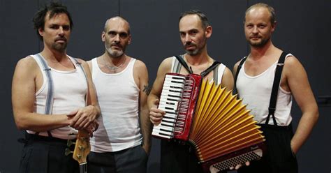 Sofa surfers a good day to die official video official musicvideo.mp3. Sofa Surfers: "Theater muss sich erneuern" | kurier.at