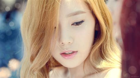 Asian Kim Taeyeon Korean Women Singer K Pop Blonde Closeup Eyeliner Wallpaper Resolution