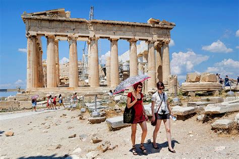 Премьер Греции Мицотакис призвал Лондон вернуть шедевры Парфенона