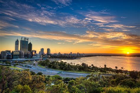 Beautiful Spring Sunrise Over Perth Cbd Australia Tours Australia