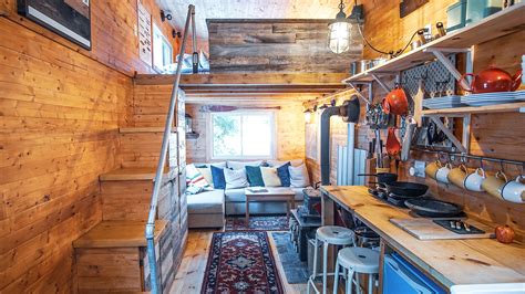 Skip pinned aldo montoya in your house #3. Couple Lives in Tiny House for 2 Years While Building ...