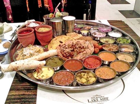 The Dara Singh Thali At This Mumbai Eatery Cant Be Finished Single