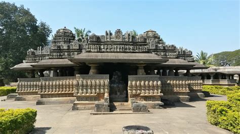 Visit Ancient Historical Temples In Karnataka