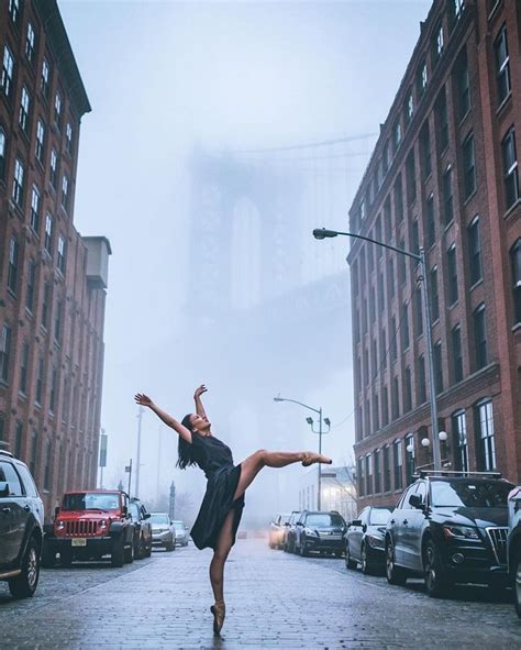 Breathtaking Portraits Of Ballet Dancers Practicing On The Streets Of