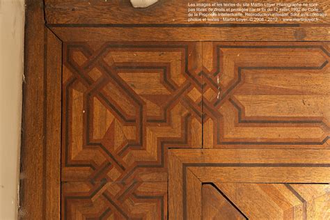 Parquet is wood flooring made up of narrow strips glued together to form a pattern. Parquet Flooring. Hardwood Floor Border & Medallion Inlays ...