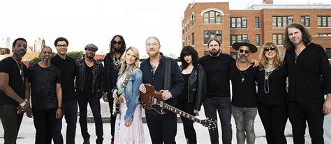 Tedeschi Trucks Band In Seattle At Paramount Theatre