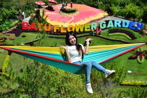 Yang berlokasi di kampoeng jambu desa sukasari keckadu hejo pandeglang banten. Gambar Taman Bunga : Taman Bunga Pandeglang Pelangi Di Daratan Yang Mempesona - Bunga begonia ...