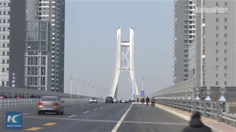 Mega Bridge Opens To Traffic Linking Beijing With Hebei Youtube