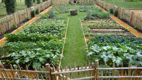 How To Create A Kitchen Garden Potager 6 Garden Plans The Old