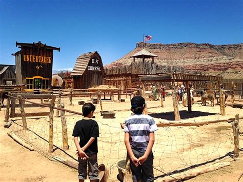 Popsicle Blog Road Trip Fort Zion In Virgin Utah Popsicle Blog