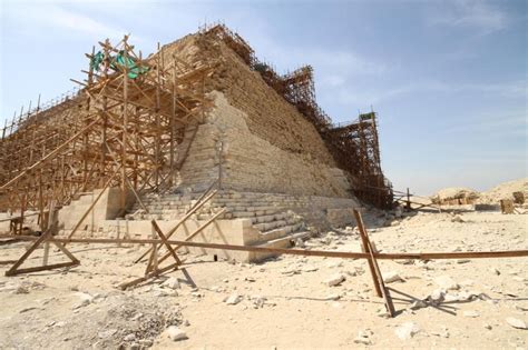 ¿cómo Fue Construida La Primera Pirámide De La Historia