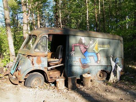 American Pickers Discovered Aerosmith's International Metro Tour Van