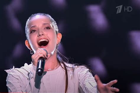 Иркутянка Юлия Кошкина прошла в десятый сезон шоу Голос с песней На