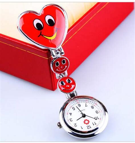 2020 New Nurse Doctor Pendant Pocket Quartz Red Cross Brooch Nurses Watch Fob Hanging Medical