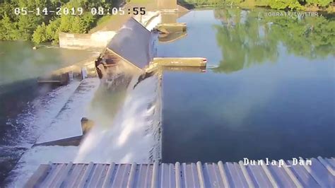 Stunning Video Dams Spill Gate Collapses In Texas Abc7 Los Angeles