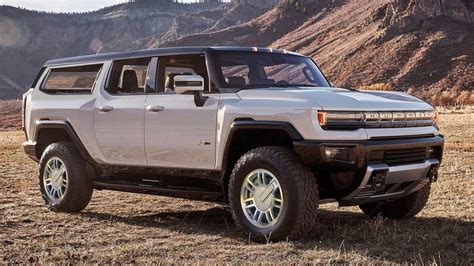 Gmc Hummer Ev Gets Suv Redesign With H3 Wheels Autoevolution