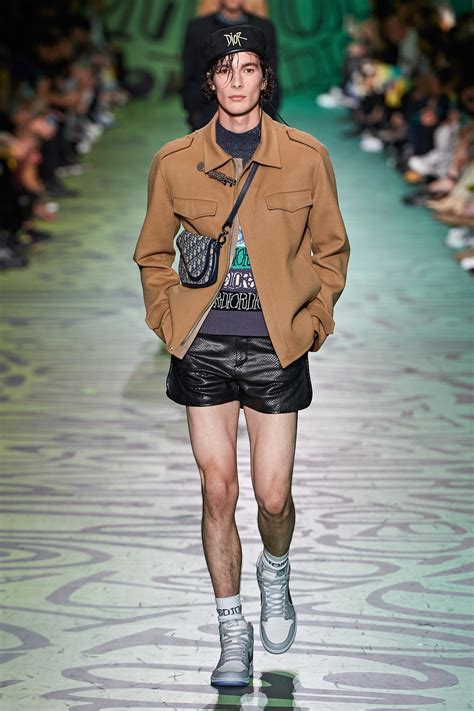Dior Men Pre Fall 2020 Menswear Collection Vogue Men Fashion Show