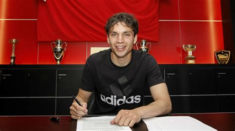 Each of his 19 appearances all came in the first xi, but he struggled to help solve. El croata Krovinovic ficha por el Benfica | Marca.com