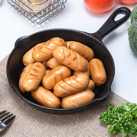 A large pink, brown, or black farm animal with short legs and a curved tail, kept for its meat…. คอกเทลหมูรมควัน - J&O Premium Quality