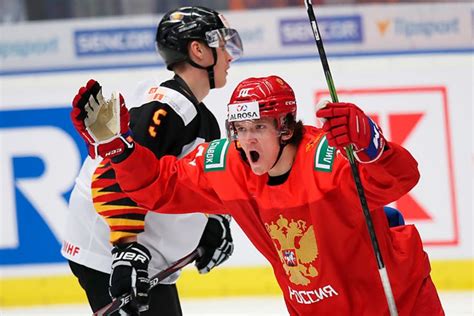 Хоккей на pribalt.info чемпионаты, команды, матчи, игроки. Сборная России вышла в плей-офф молодёжного чемпионата ...