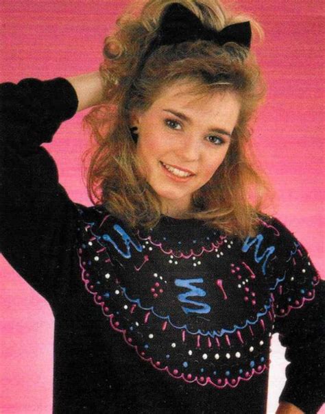 Cool Pics That Defined The 1980s Fashion Trends Of Teenage Girls