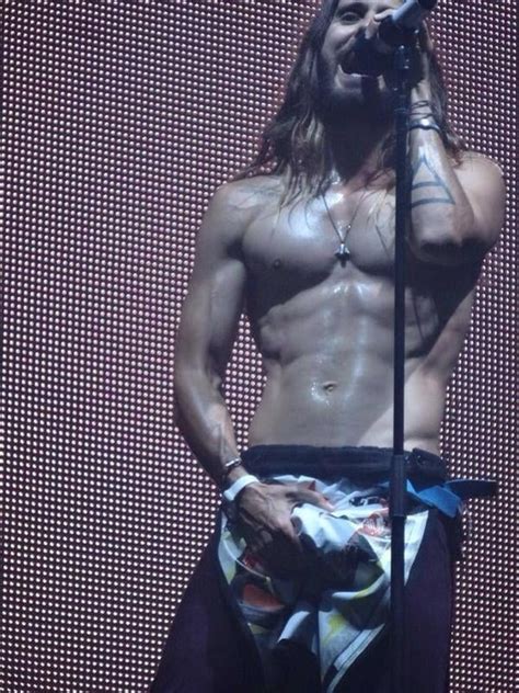 Jared Leto S Shirtless Crotch Grab Best Pictures Of Celebrity Bulges