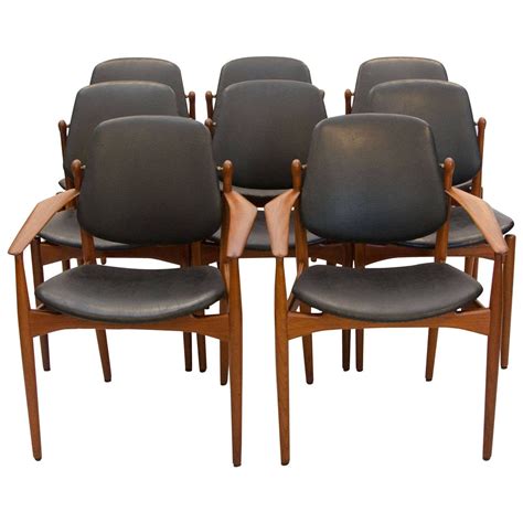 Sustainably sourced 100% strong solid premium grade teak wood patio dining chairs, indoor or outdoor folding chair genuine indonesian teak folding chair is naturally water and weather resistant—holds up to 300 pounds. Eight Danish Teak Dining Chairs, Arne Vodder