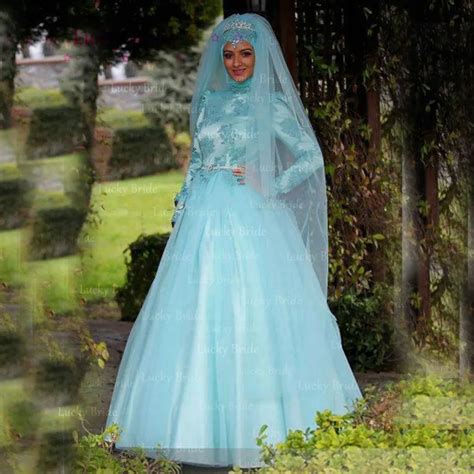 Turquoise Lace Muslim Wedding Dress 2017 With Crystal Belt A Line Long Sleeve Bridal Gowns