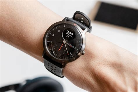 The Best 3 Smartwatches For Android Phones 2021 Reviews By Wirecutter