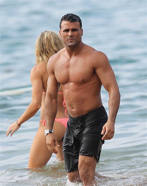 Jeremy Jackson Arrested Baywatch Star Charged For Stabbing A Man Hollywood Life