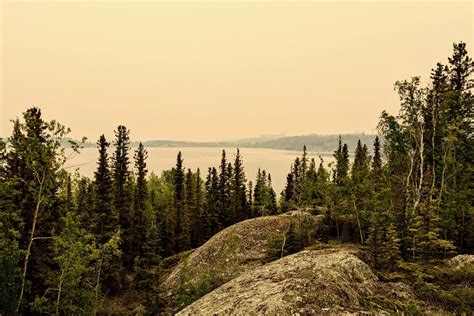 Wildfire Smoke Gives Yellowknife ‘summer 2014 Vibes