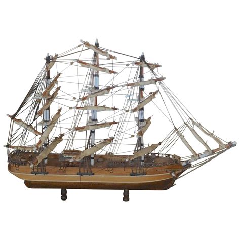 English 19th Century Complete Replica Of The Clipper Ship