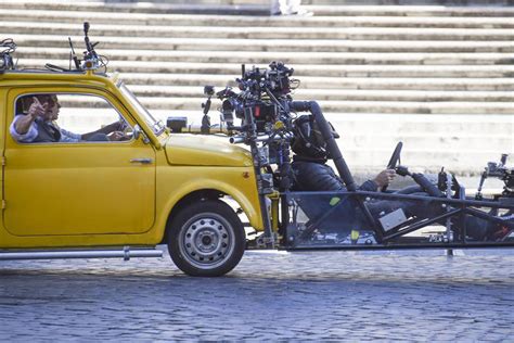 Fiat 500 As Modellel Akciózott Tom Cruise A Mission Impossible 7