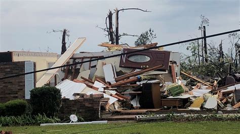 At Least 9 Dead After Tornadoes Strike South Carolina Wpec