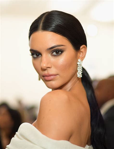 Kendall Jenner Celebrity Hair And Makeup At The 2018 Met Gala