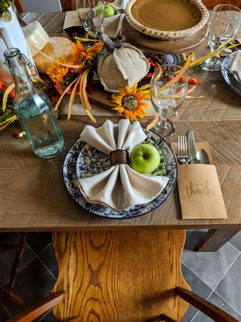 Autumn Harvest Table Bylers Store