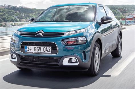 2.7 (2 oy) / yorum yaz. Yeni Citroen C4 Cactus'un benzinli ve dizeli aynı fiyata ...