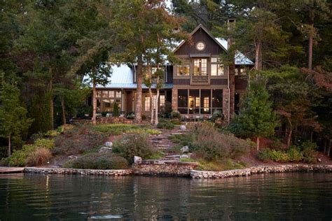 Everything You Need To Know Before Buying A Lake House Residence Style